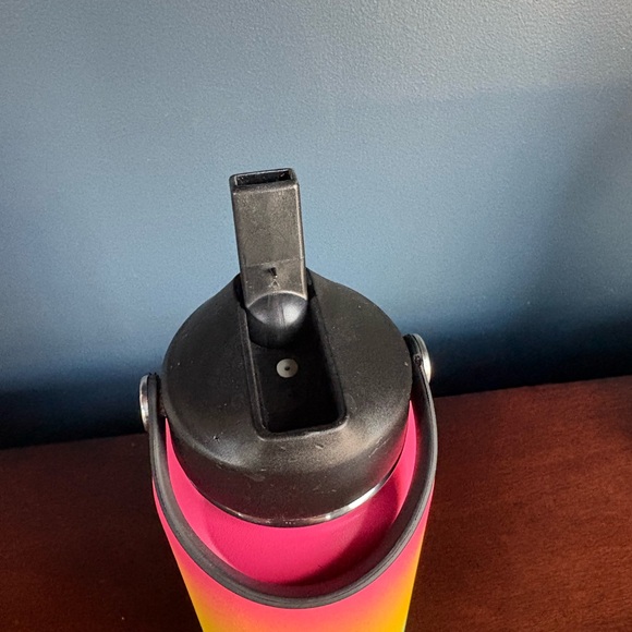 Hydro Flask 32oz Waterbottle - Vibrant Pink, Yellow, Aqua - Picture 8 of 10